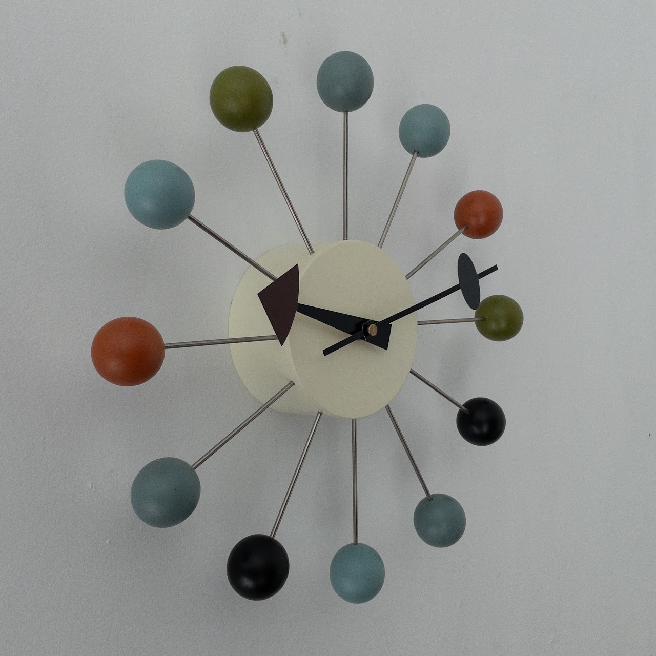 Nelson-Style Ball Clock