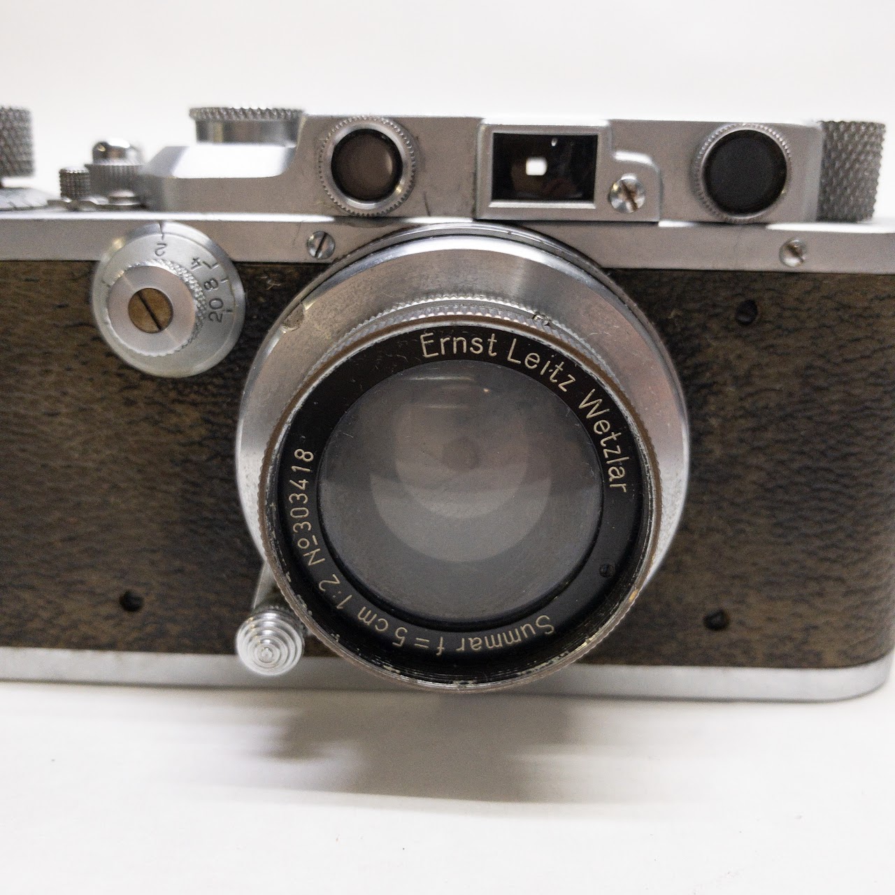 Leica DRP No. 201075 Camera with 5cm Summar Lense