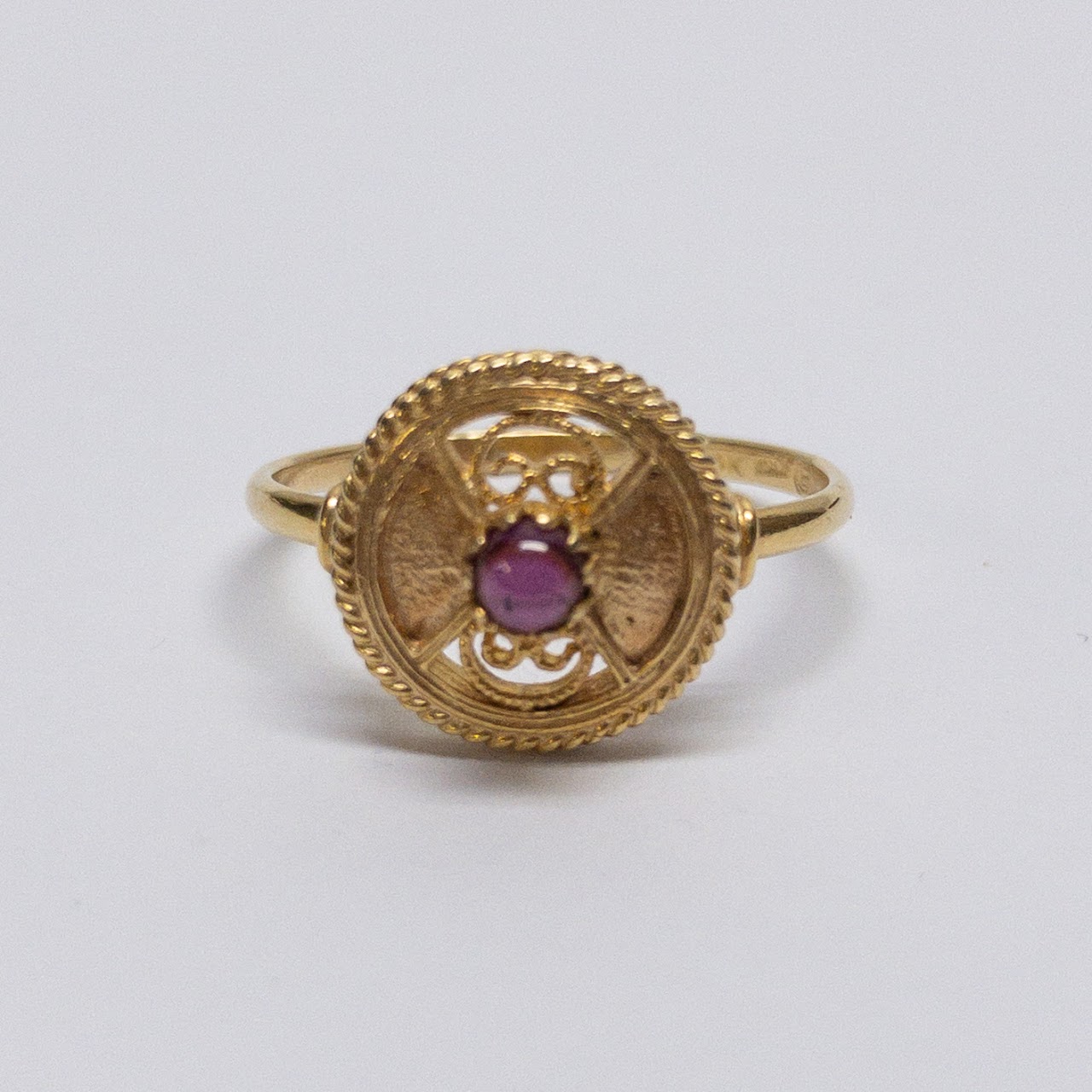 14K Gold & Garnet Ring