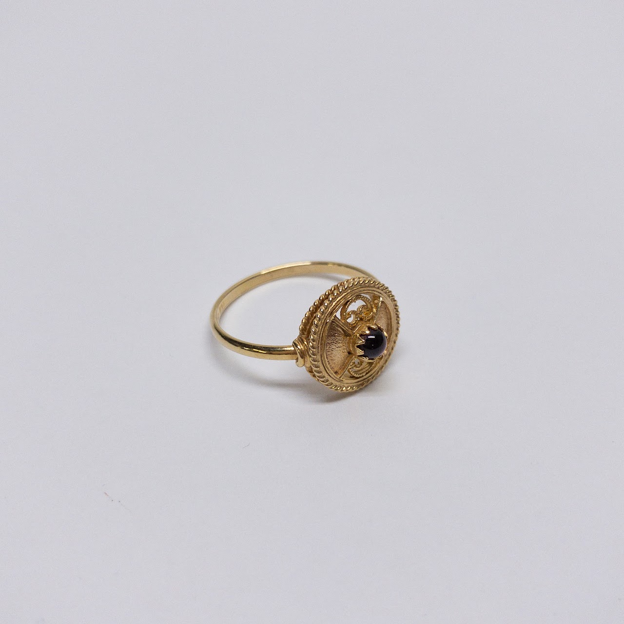 14K Gold & Garnet Ring