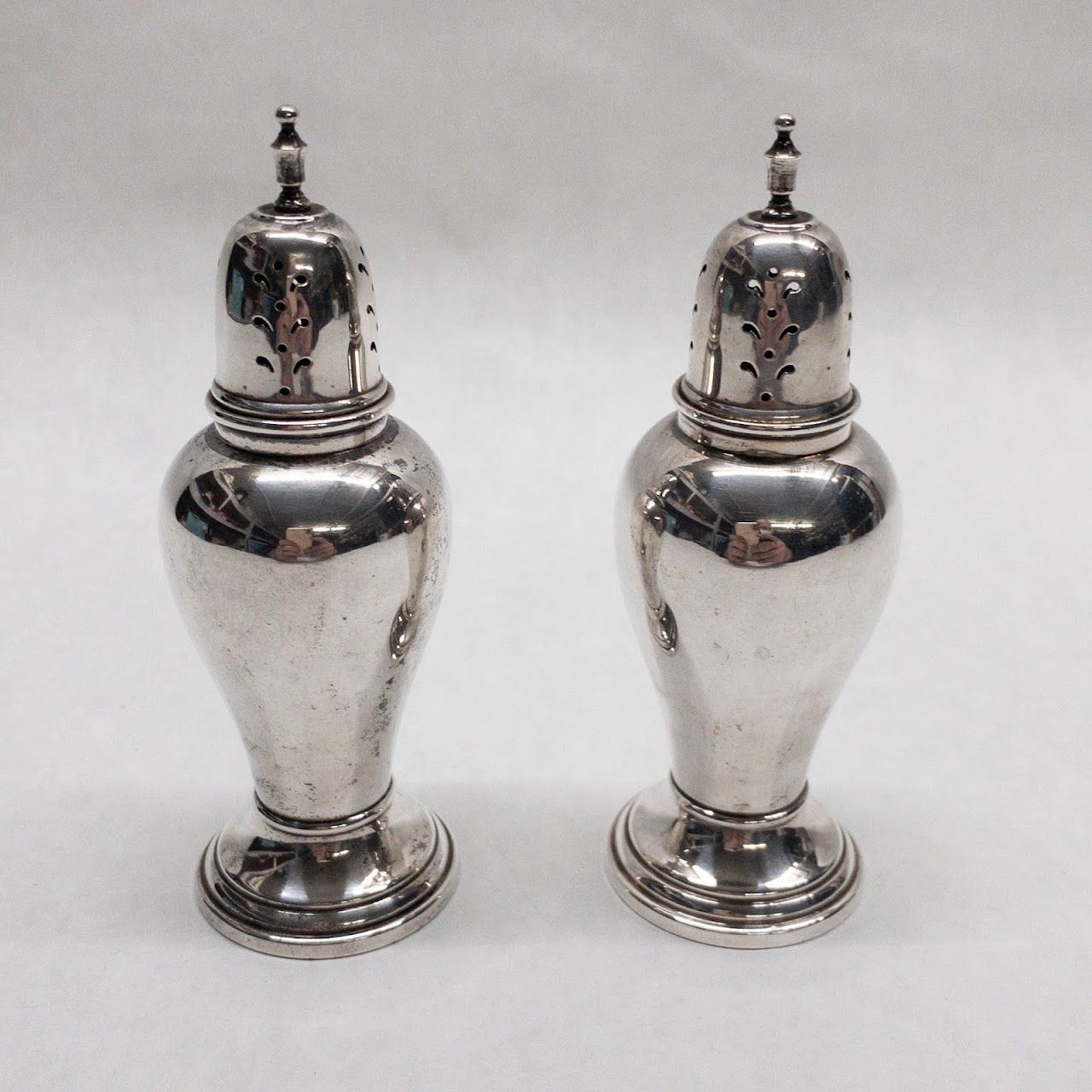 Sterling Silver Salt & Pepper Shaker Pair