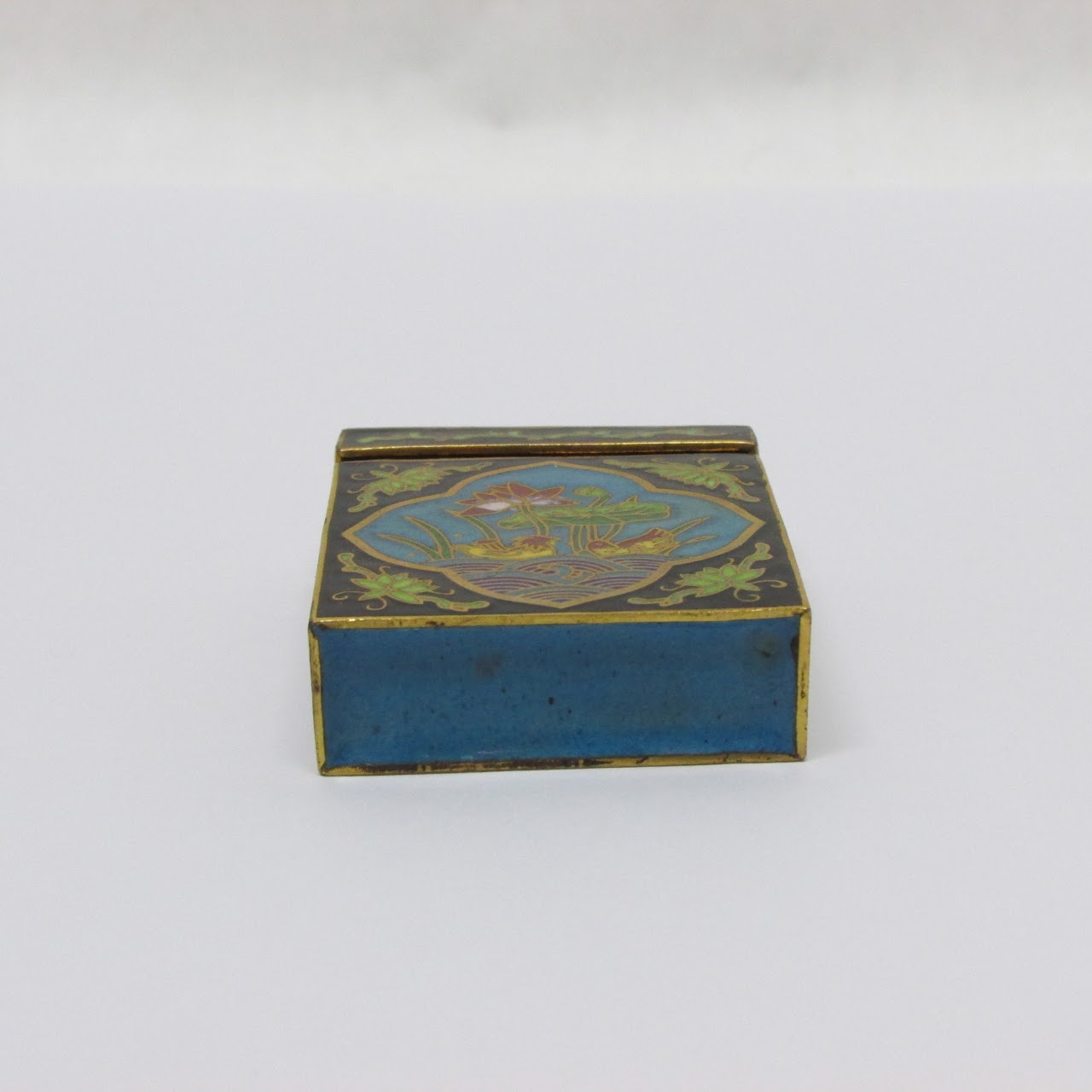 Cloisonné Water Lily Pill Box