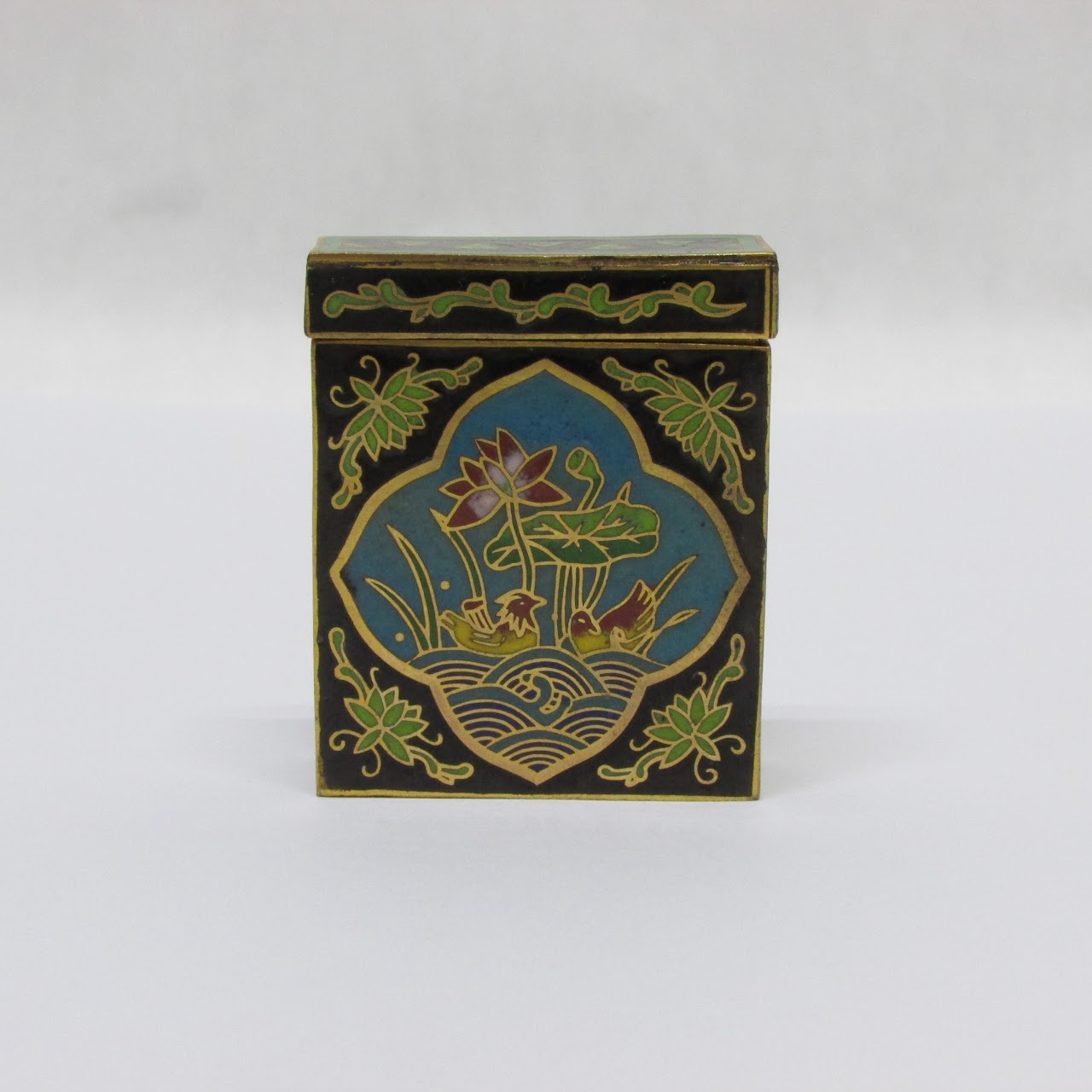 Cloisonné Water Lily Pill Box