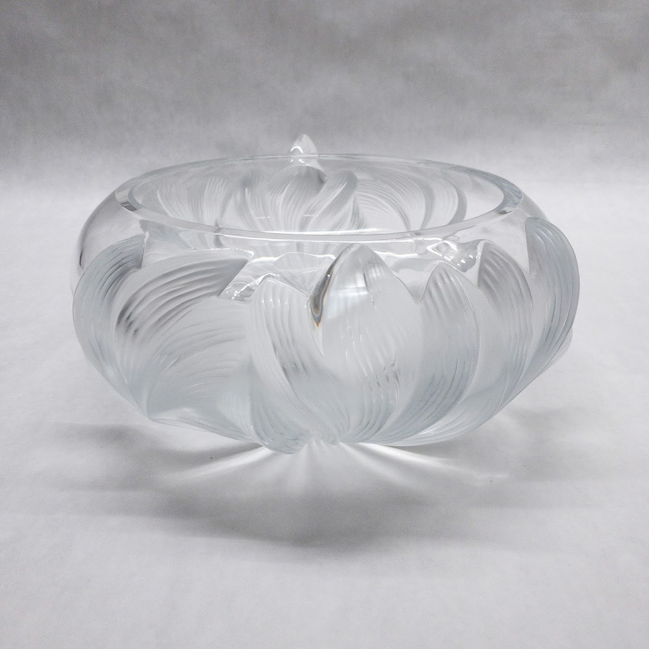 Lalique Frosted Crystal Floral Centerpiece Bowl