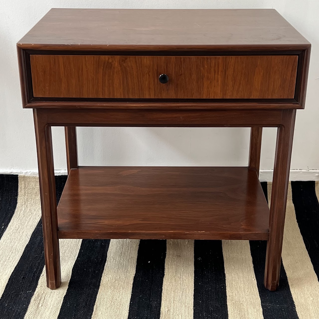 Jack Cartwright for Founders Mid-Century Walnut Side Table