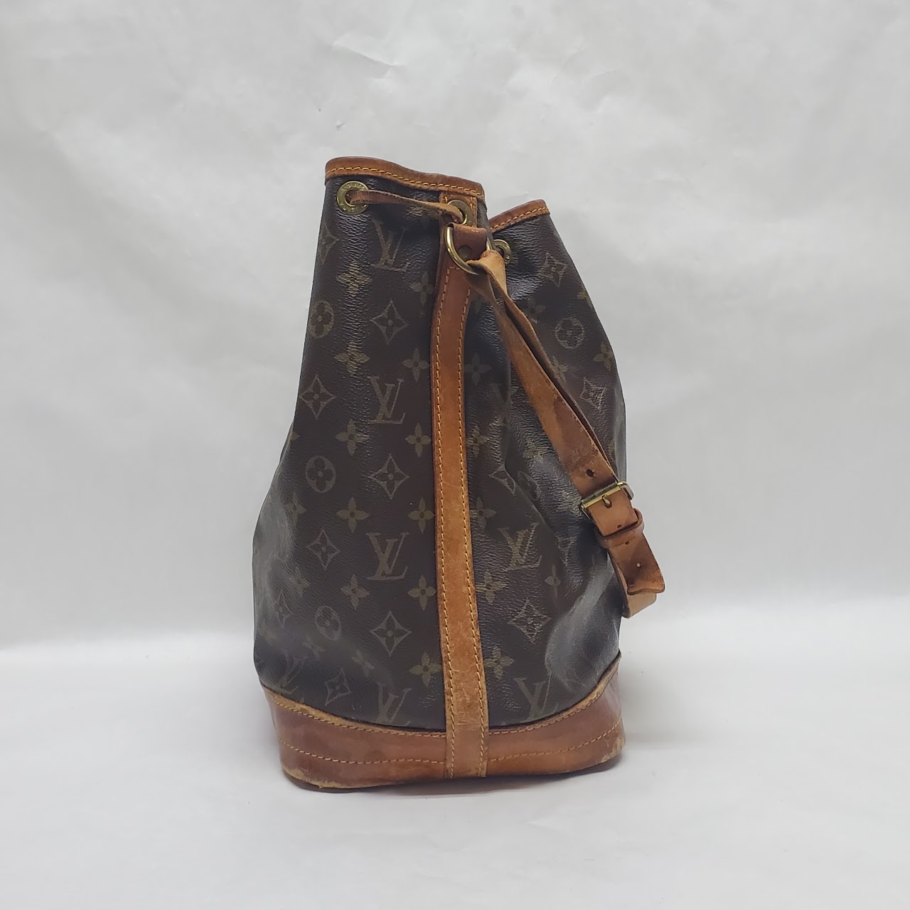 Louis Vuitton Vintage Monogram Bucket Bag