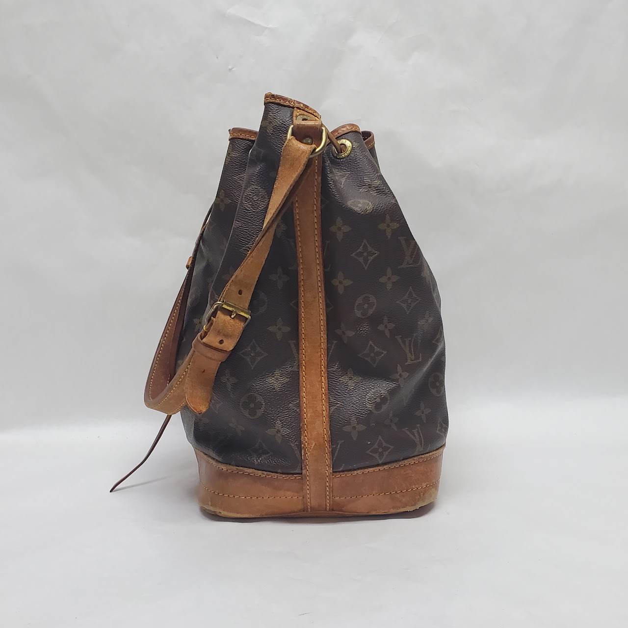 Louis Vuitton Vintage Monogram Bucket Bag