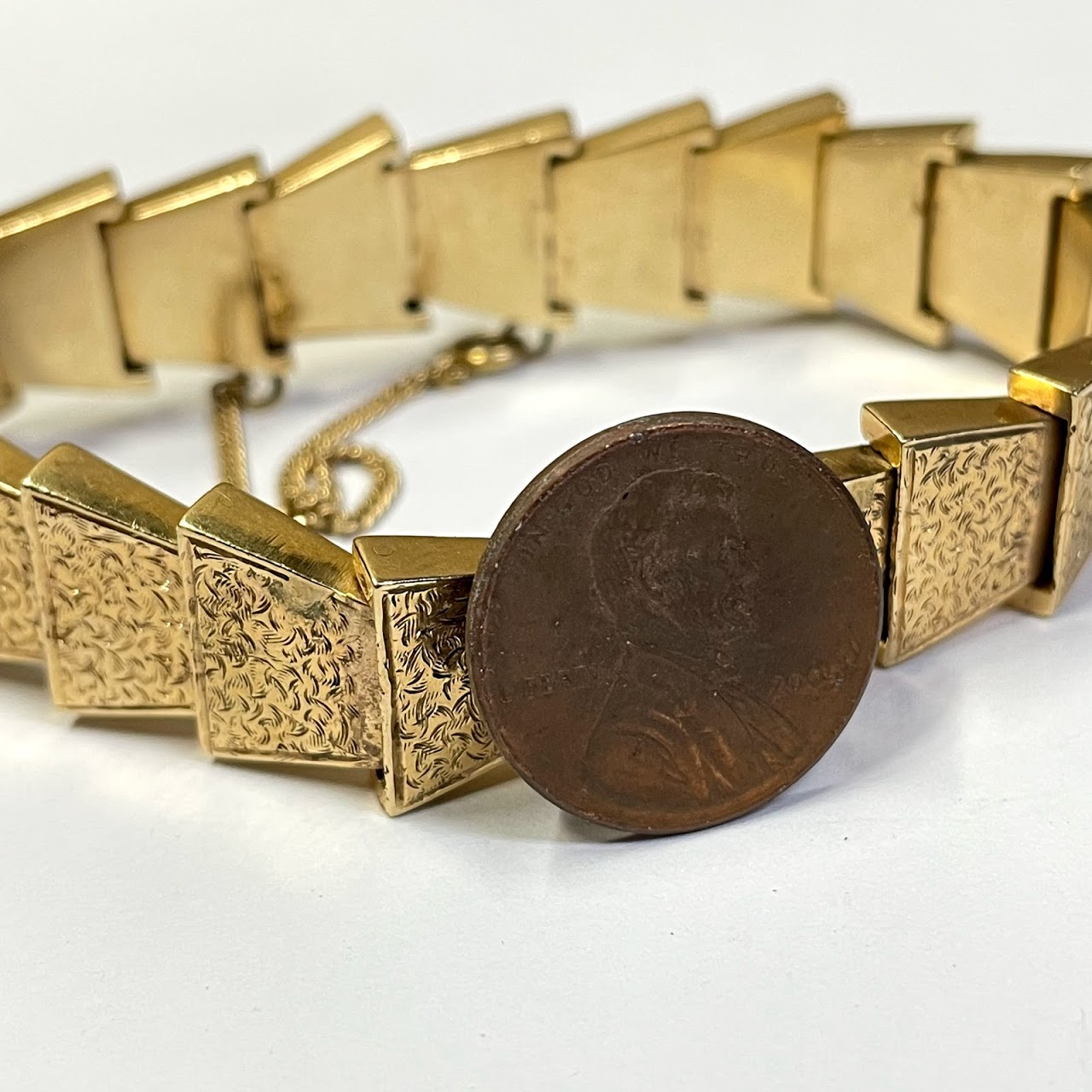 14K Gold Heavy Etched Link Bracelet