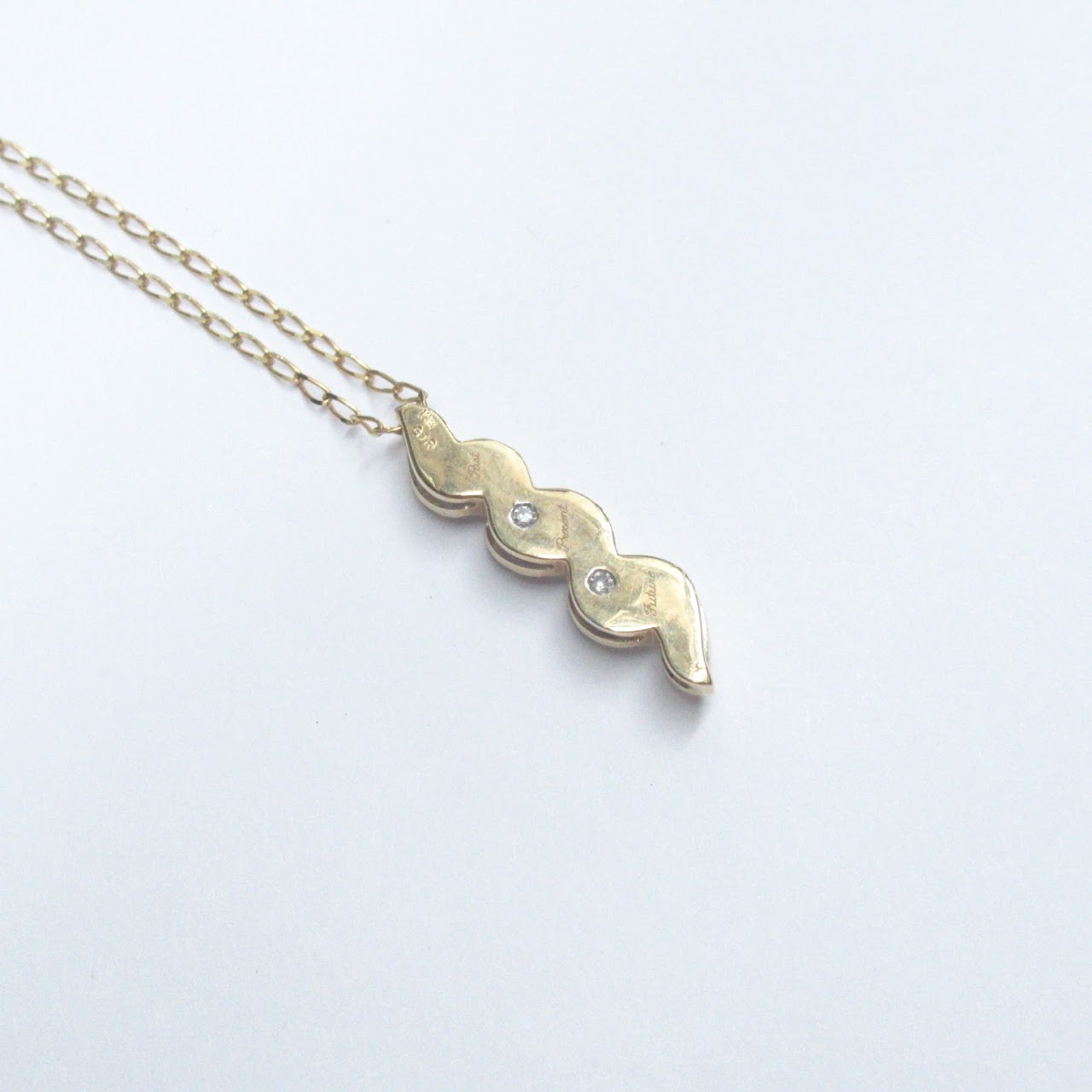 14K Gold & Diamond Twisted Pendant Necklace