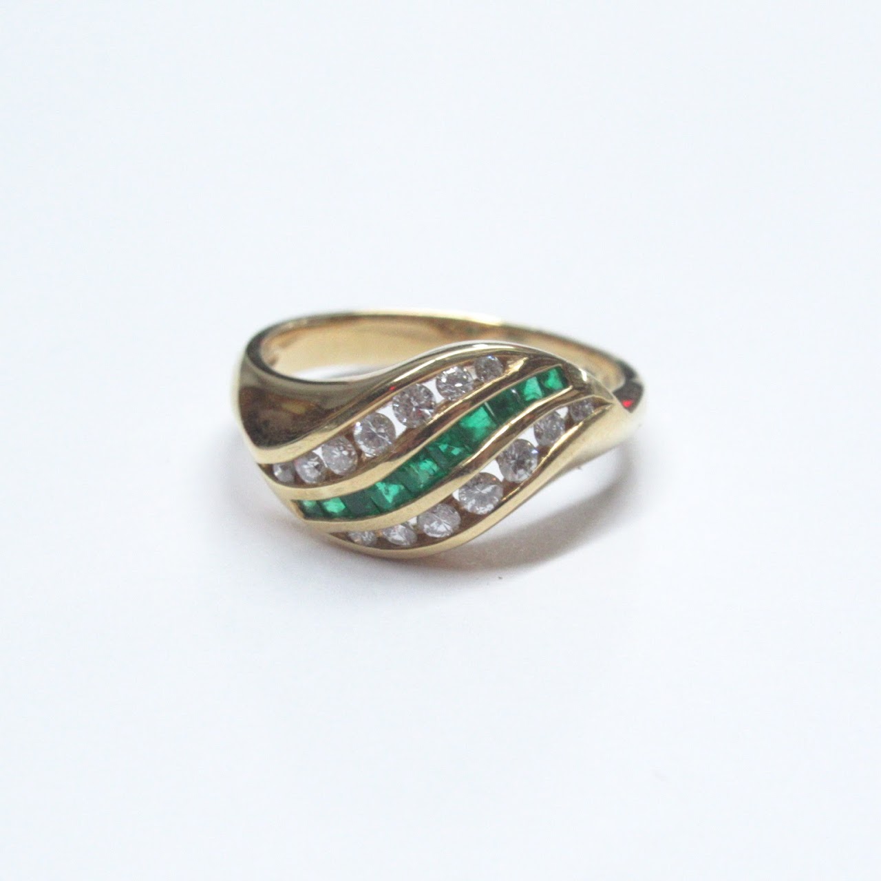 18K Gold, Diamond & Green Stone Ring