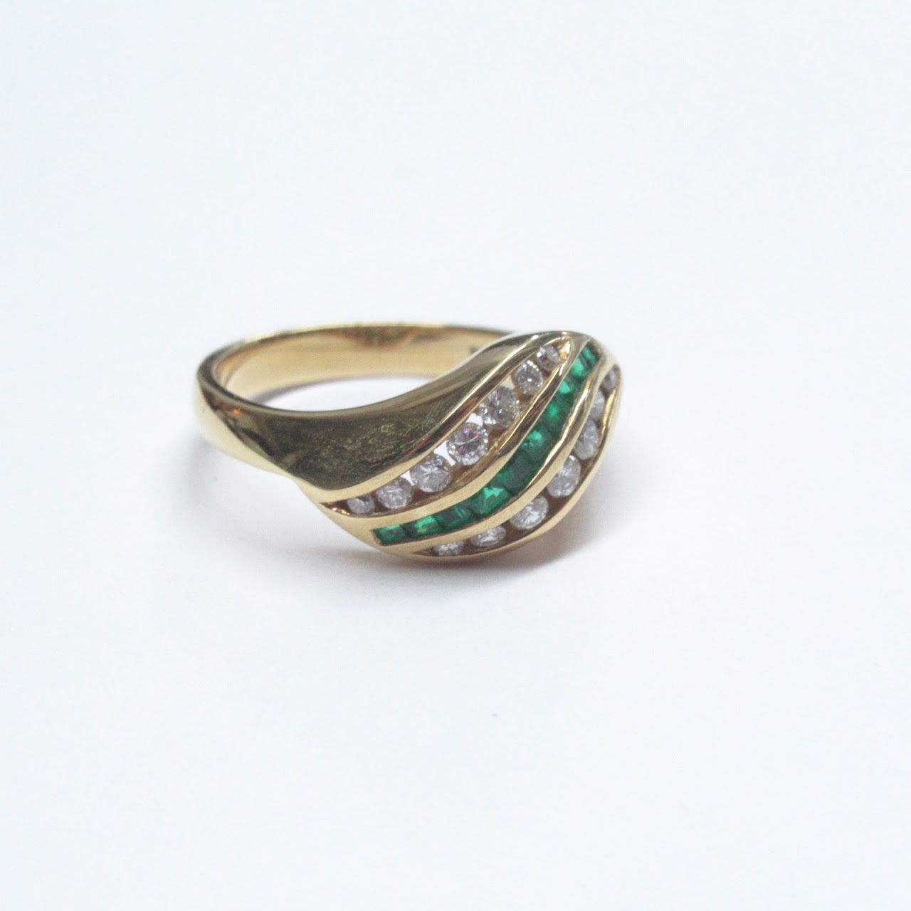 18K Gold, Diamond & Green Stone Ring