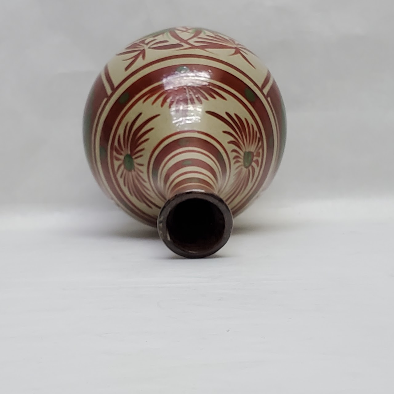 Okinawa Tsuboya Pottery Decorative vase