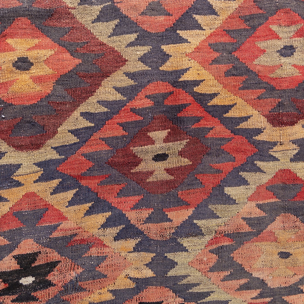 Geometric Wool Flatweave Rug