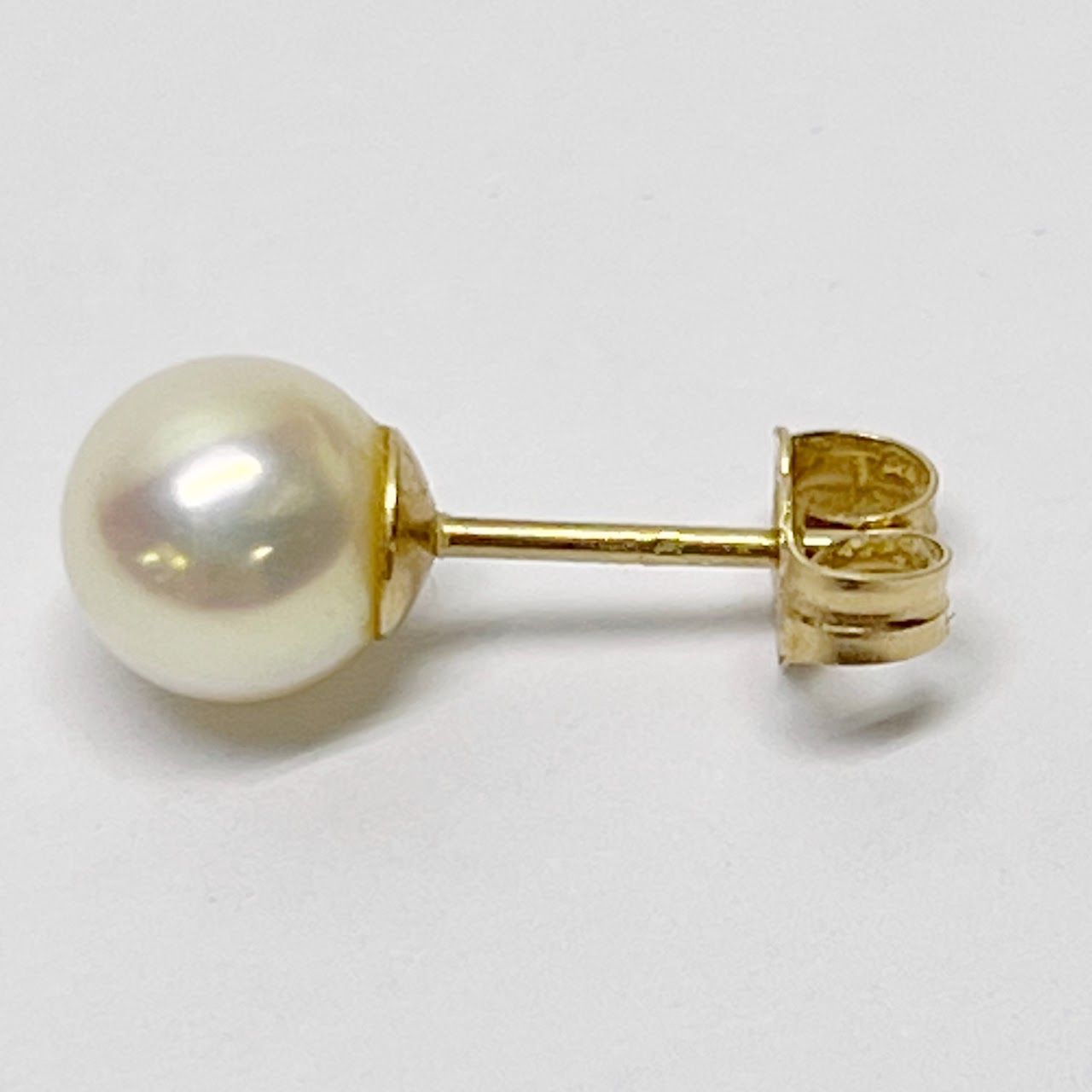 Pearl and 14K Gold Stud Earrings