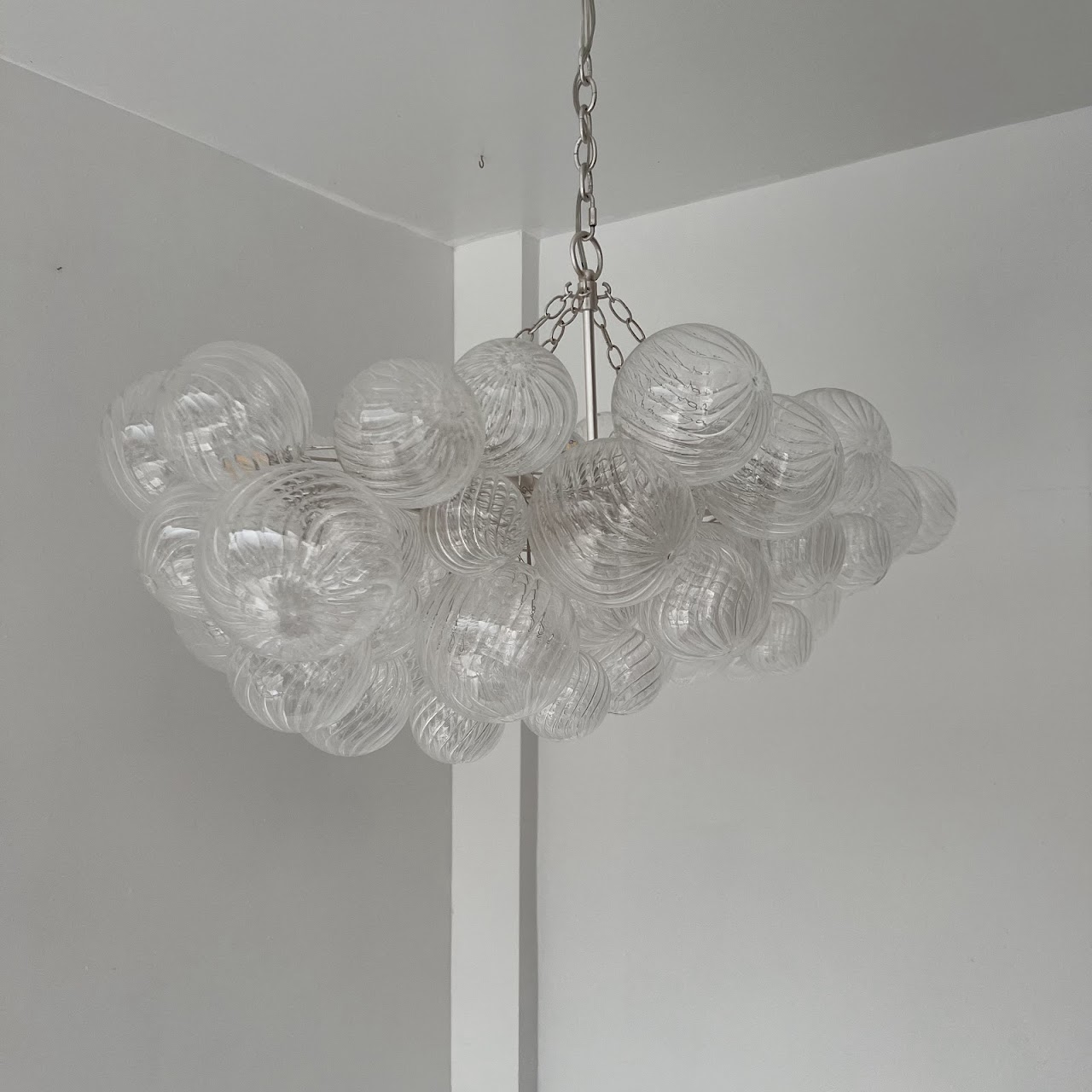 Visual Comfort + Julia Neill Talia Medium Linear Chandelier