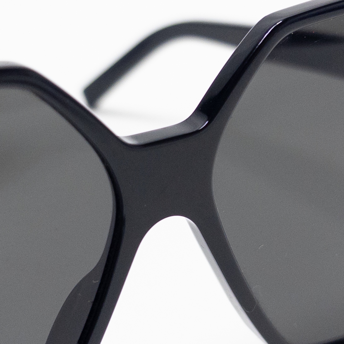 Saint Laurent 'Betty' Sunglasses