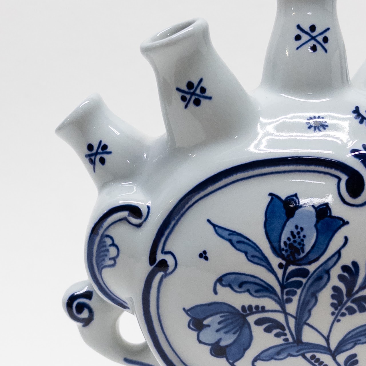 Royal Delft Tulipiere