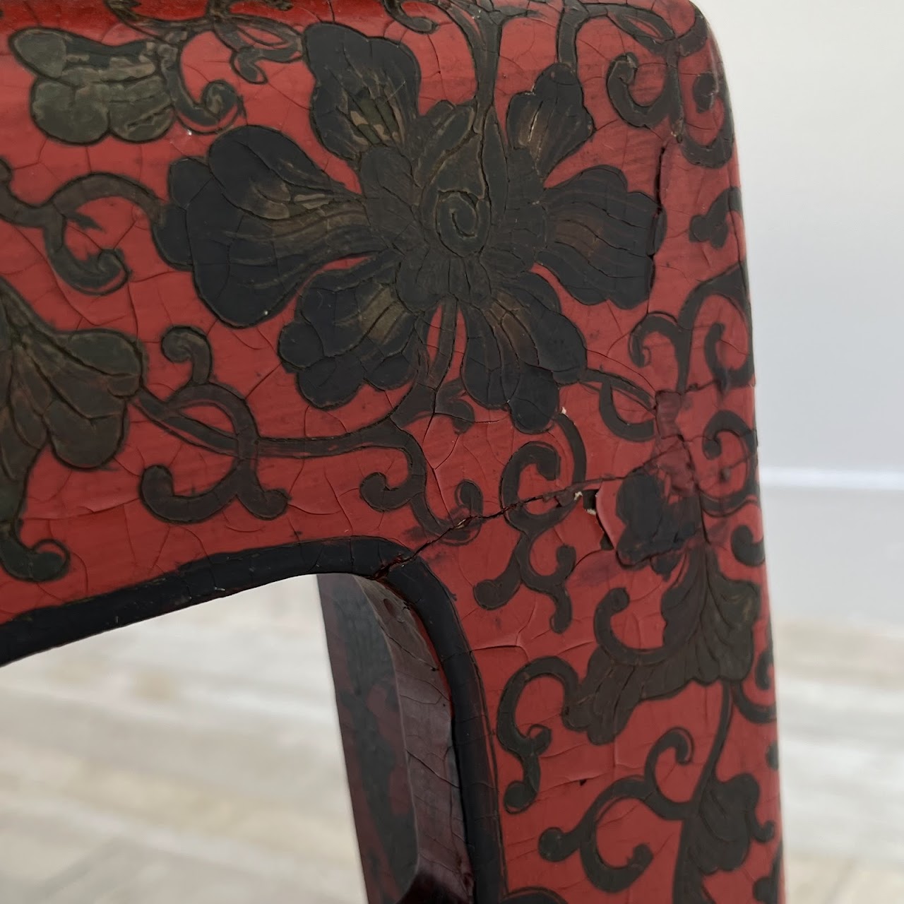 Chinoiserie Lacquered and Hand Painted Vintage Coffee Table