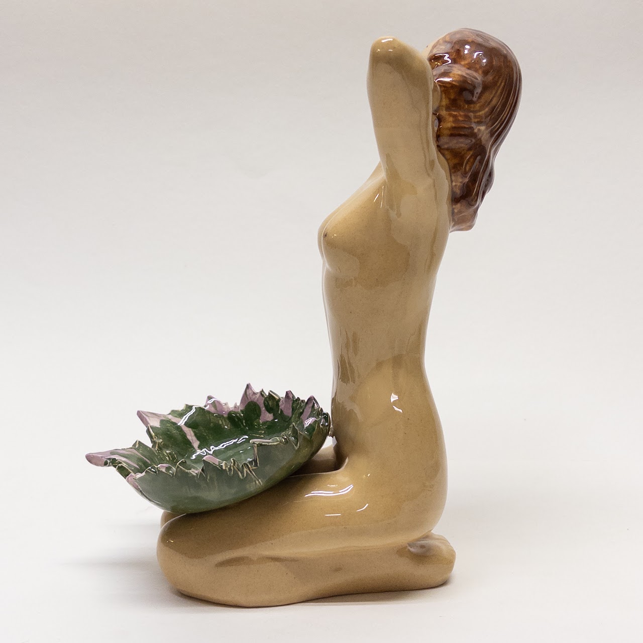 Davies Crafts Nude Figurine with Lily Pad Bowl