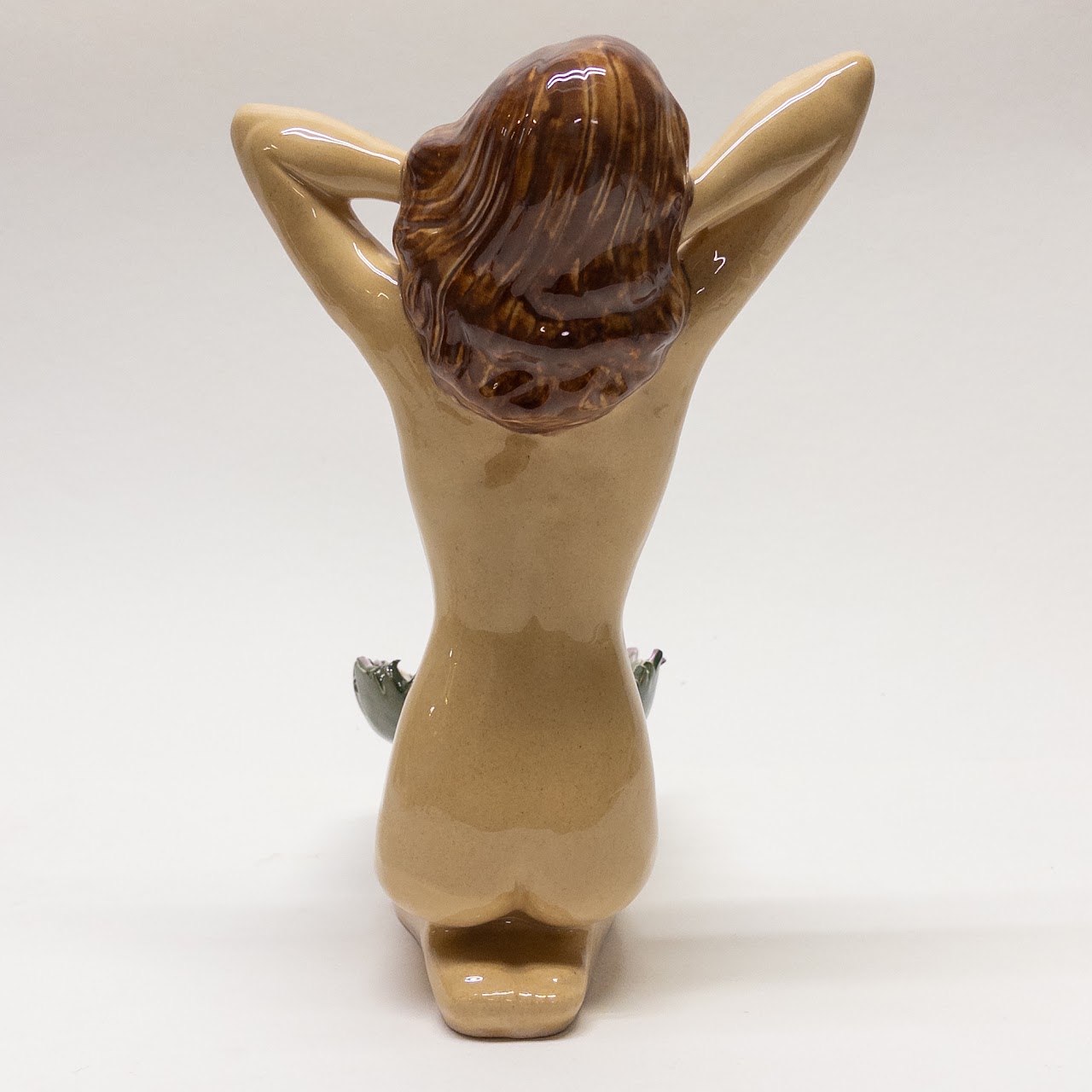 Davies Crafts Nude Figurine with Lily Pad Bowl