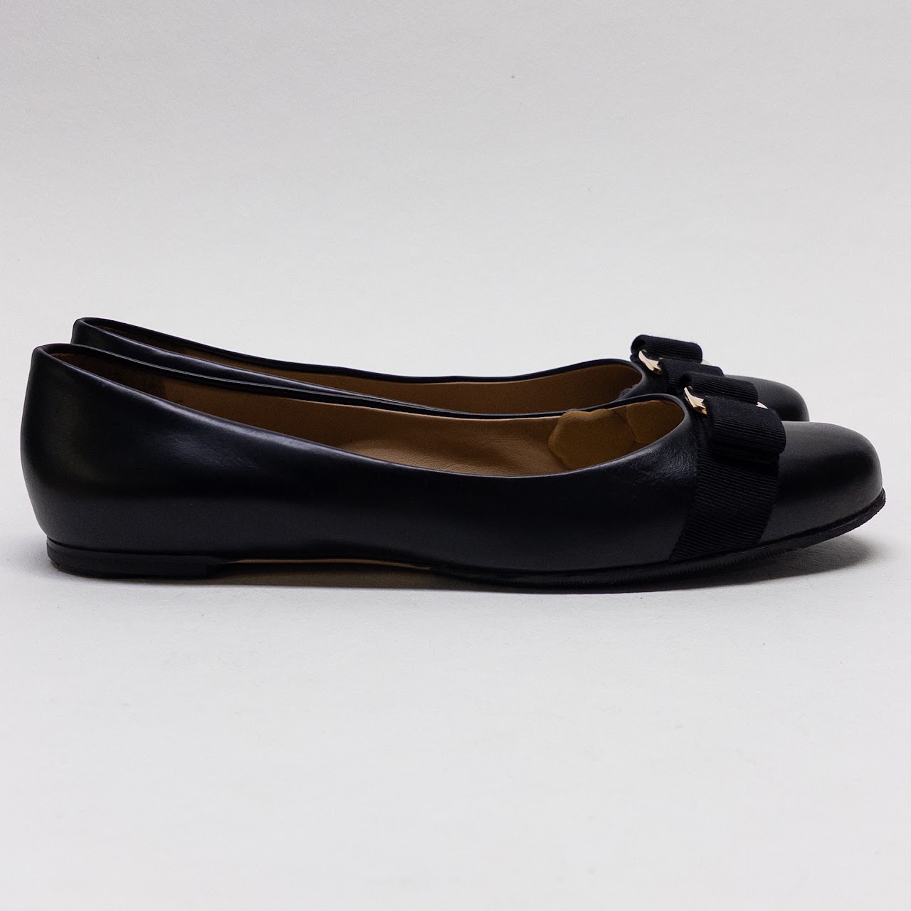 Salvatore Ferragamo Vara Ballet Flats