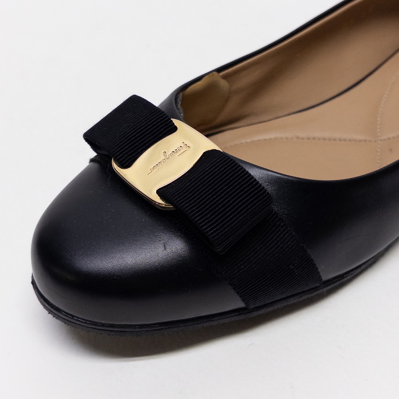 Salvatore Ferragamo Vara Ballet Flats