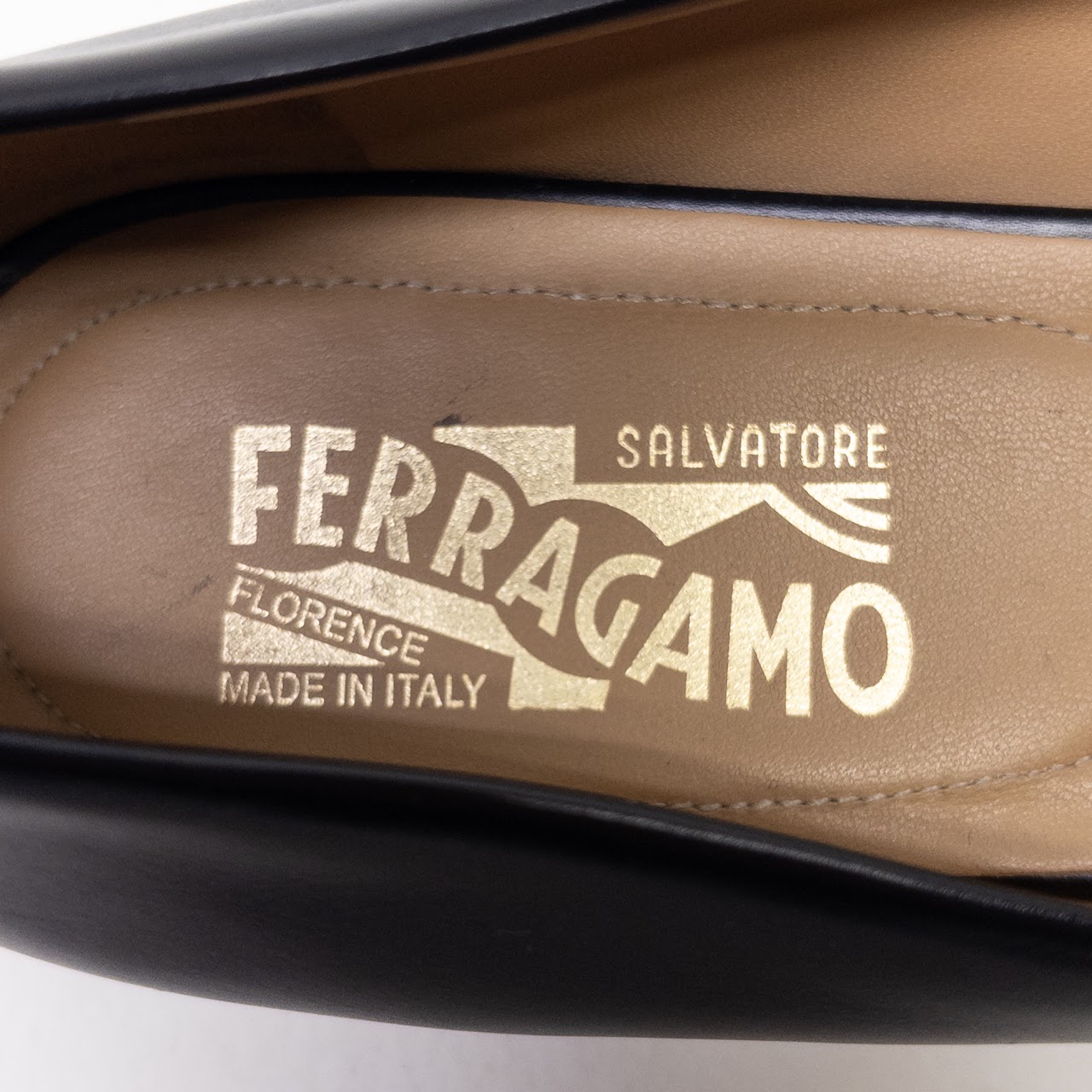 Salvatore Ferragamo Vara Ballet Flats