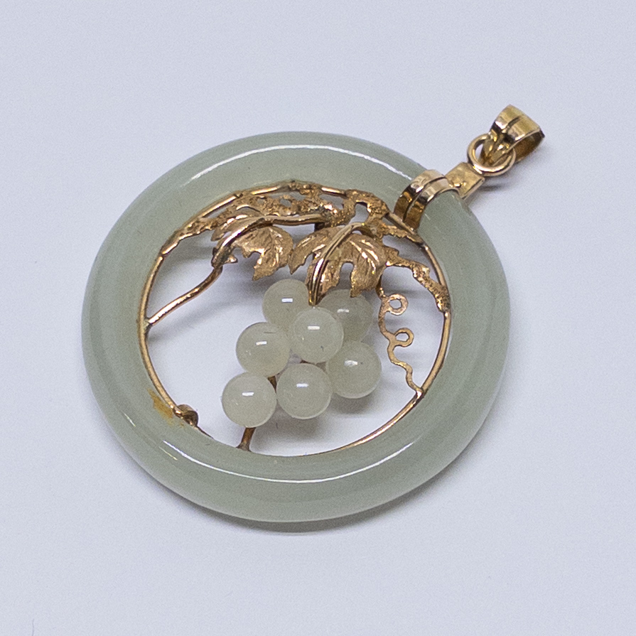 14K Gold and Jade Grapevine Pendant