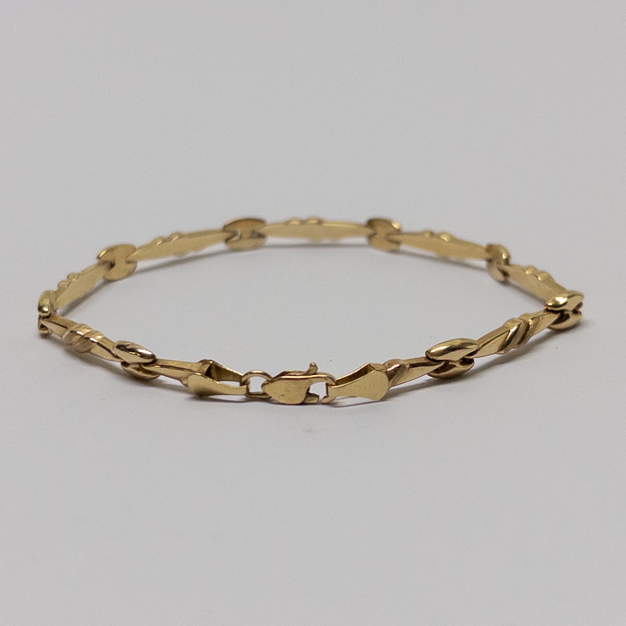 14K Gold Cast Link Bracelet