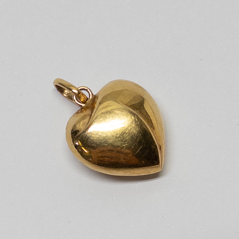 14K Gold Puffed Heart Pendant