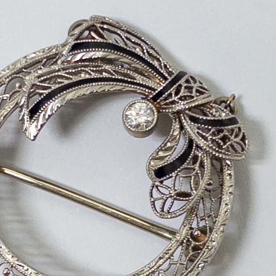 14K White Gold and Diamond Filigree Wreath Convertible Brooch