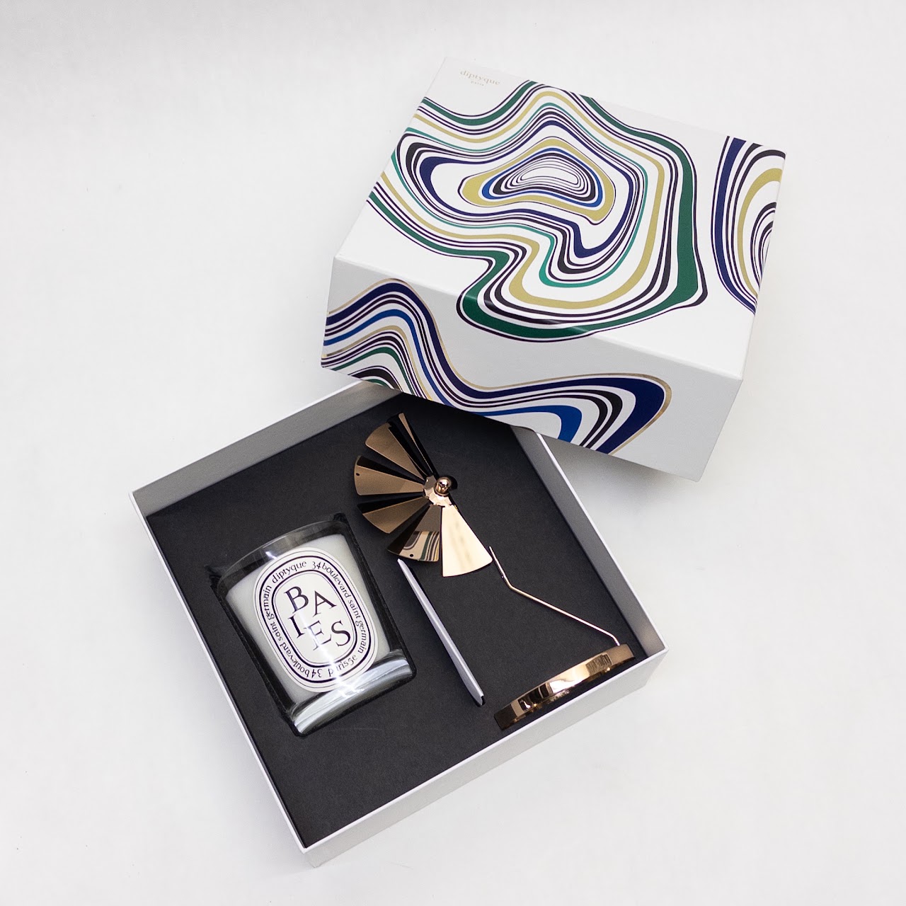 Diptyque Baies Scented Candle & Carousel Limited Edition Gift Set