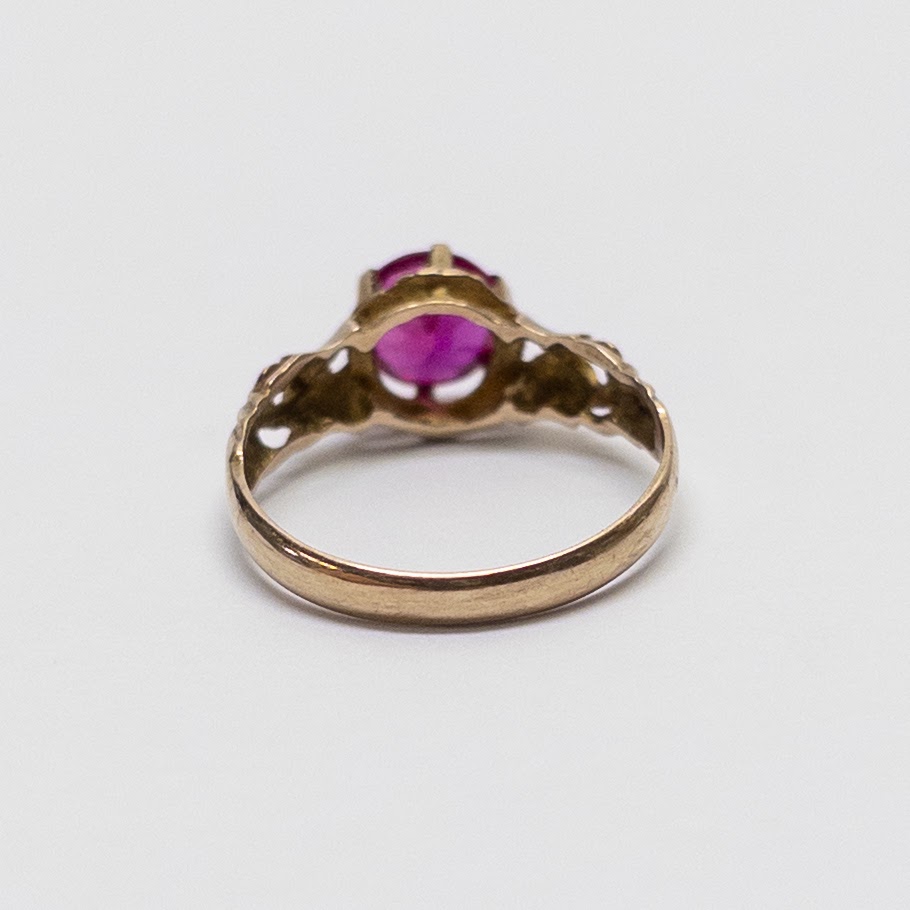 14K Gold & Pink Sapphire Ring