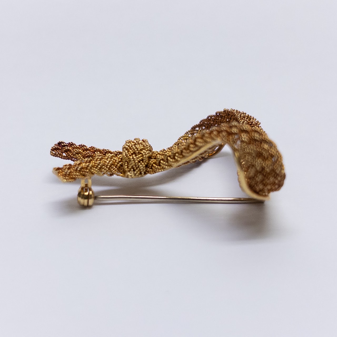 18K Gold Woven Abstract Brooch