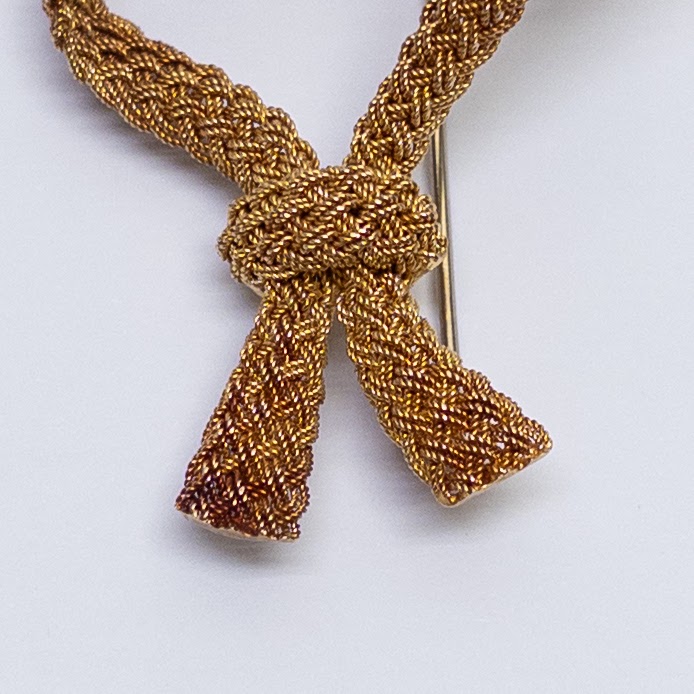 18K Gold Woven Abstract Brooch