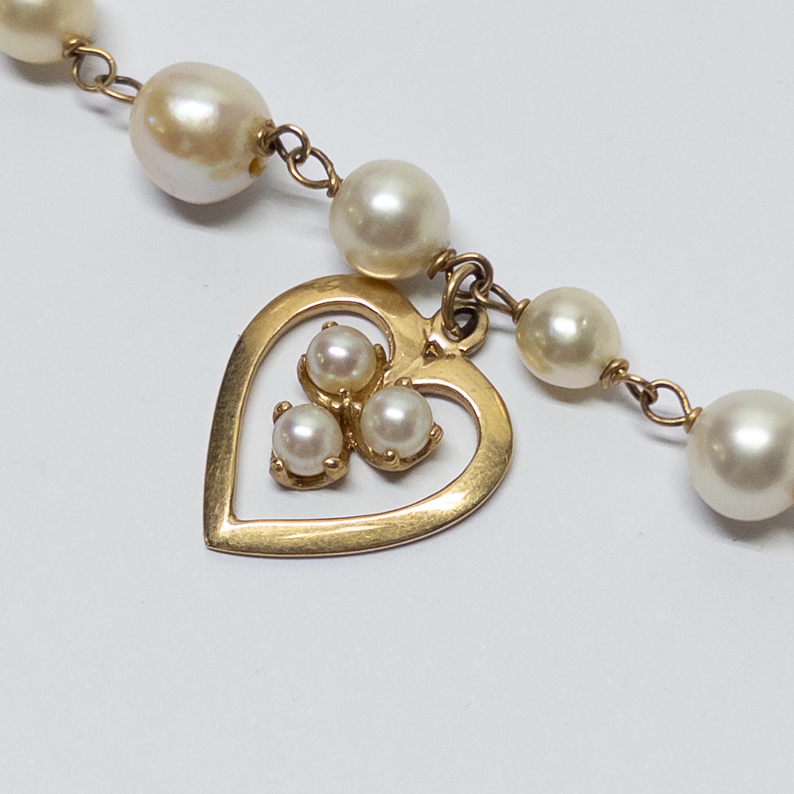 14K Gold and Pearl Heart Charm Bracelet