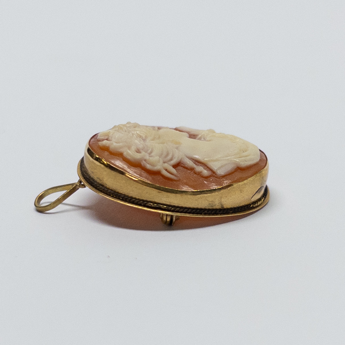 14K Gold Cameo Brooch/Pendant