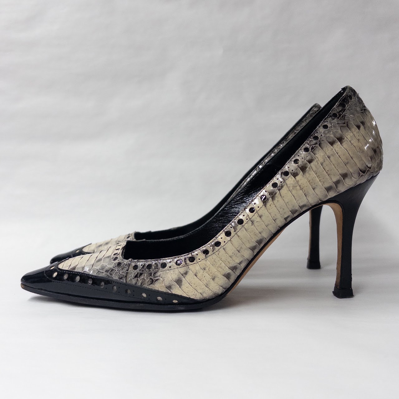 Manolo Blahnik Wingtip Snakeskin Pumps