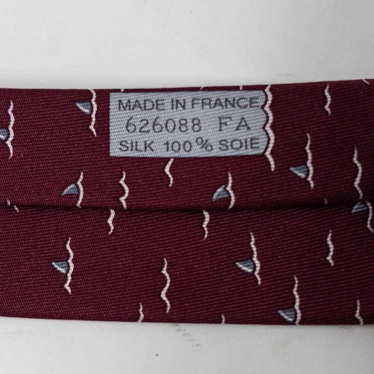 Hermès Shark Fin Patterned Tie