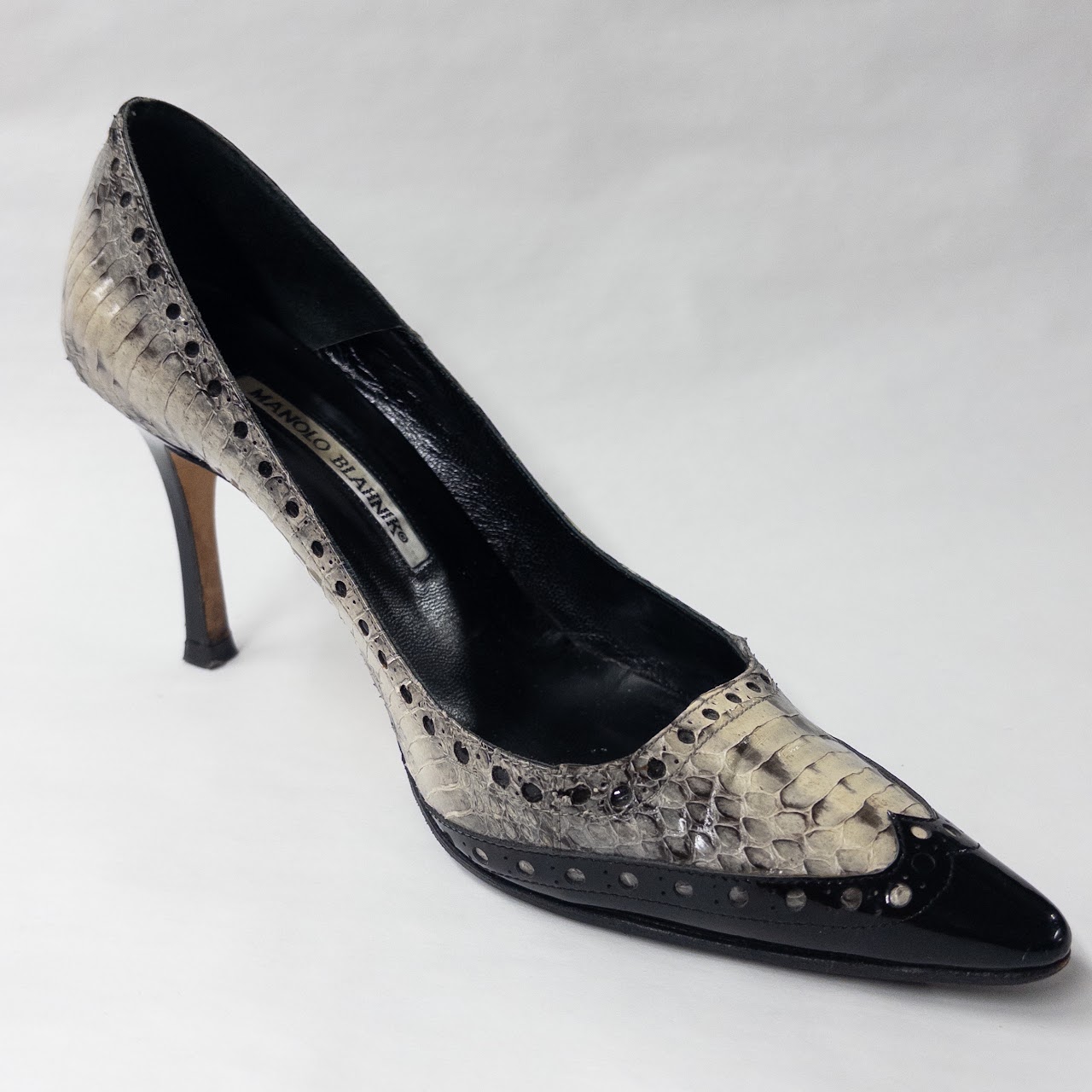 Manolo Blahnik Wingtip Snakeskin Pumps