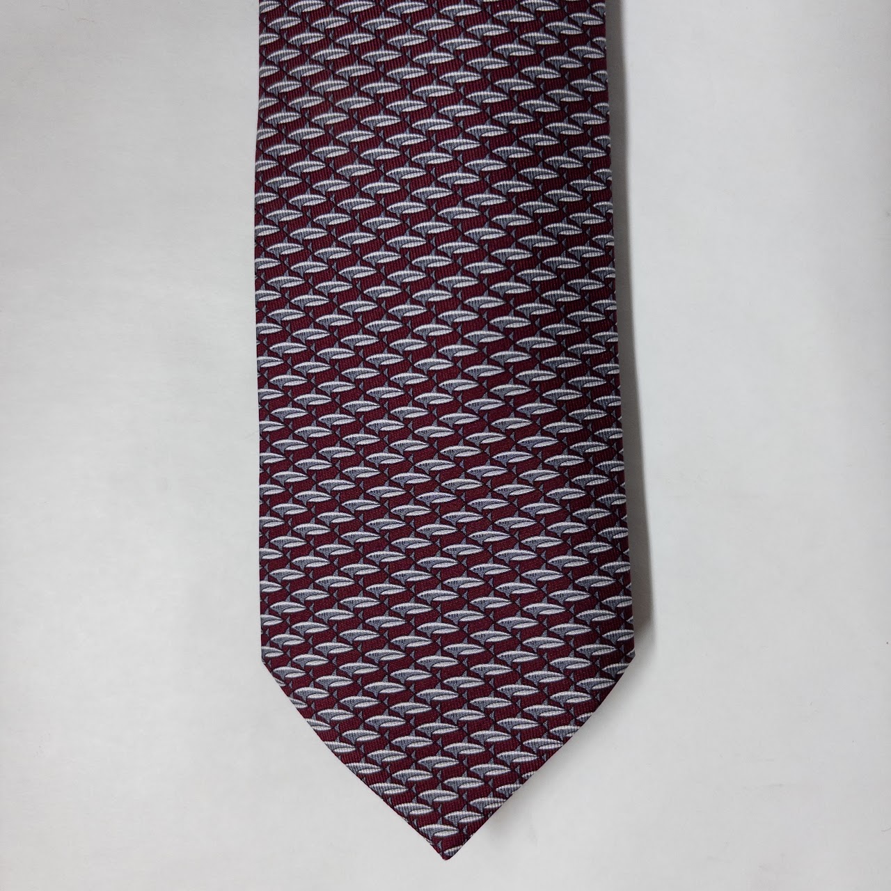 Hermès Shark Fin Patterned Tie