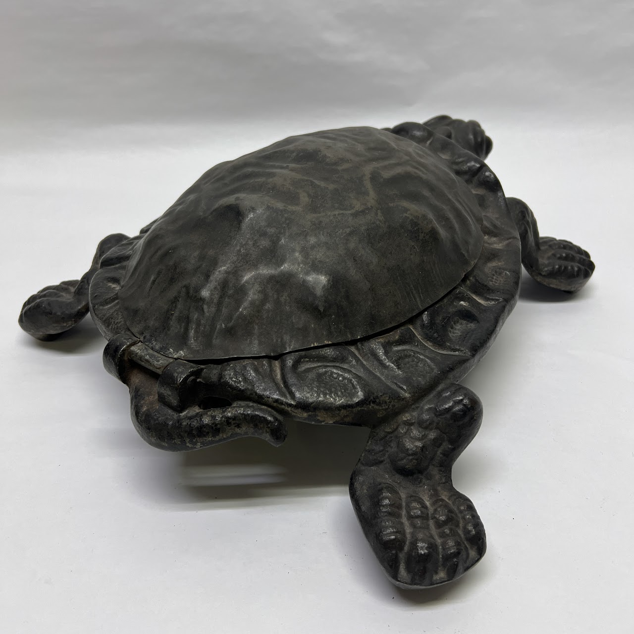 Cast Iron Mechanical Turtle Cuspidor