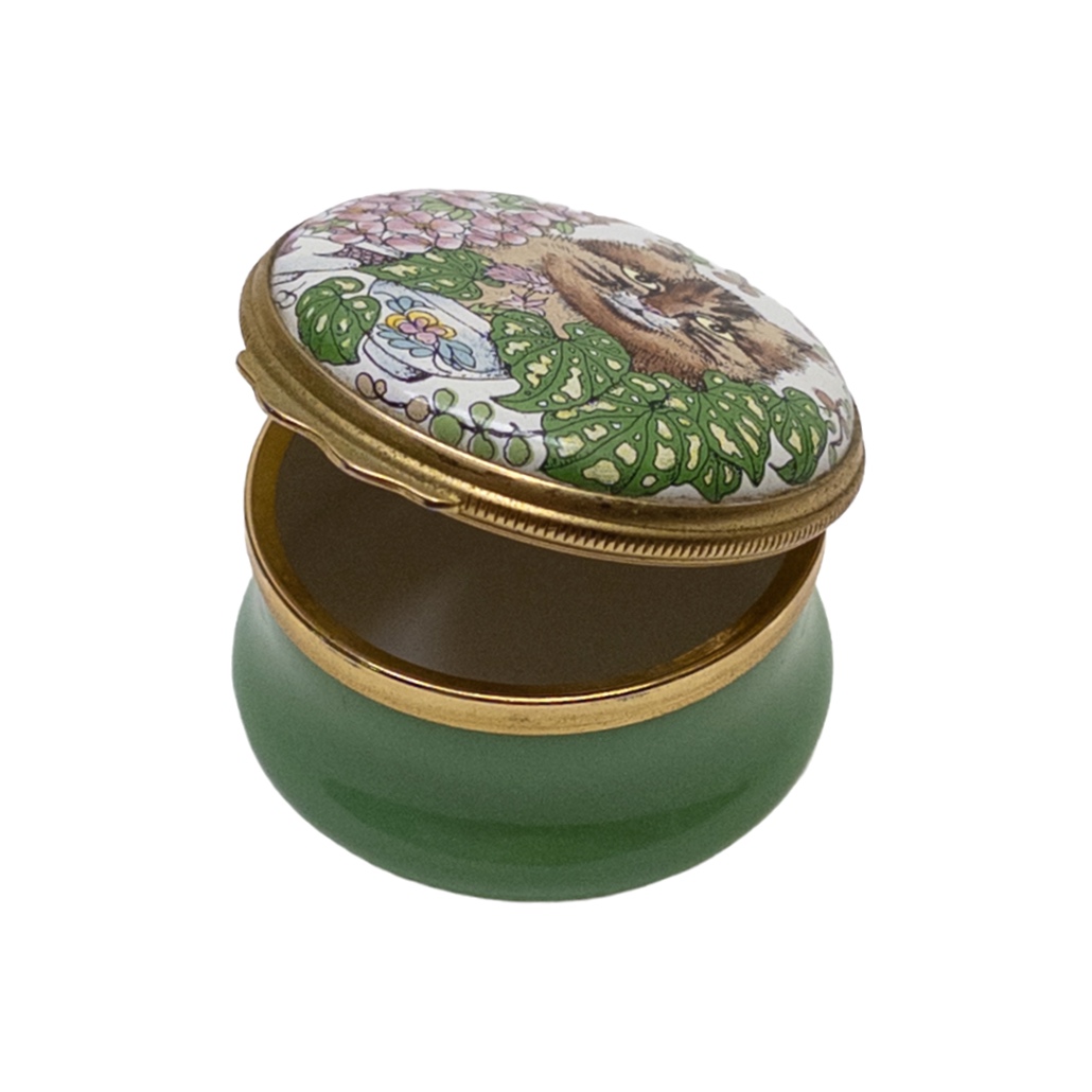 Halcyon Days Garden Cat Enamel Pillbox