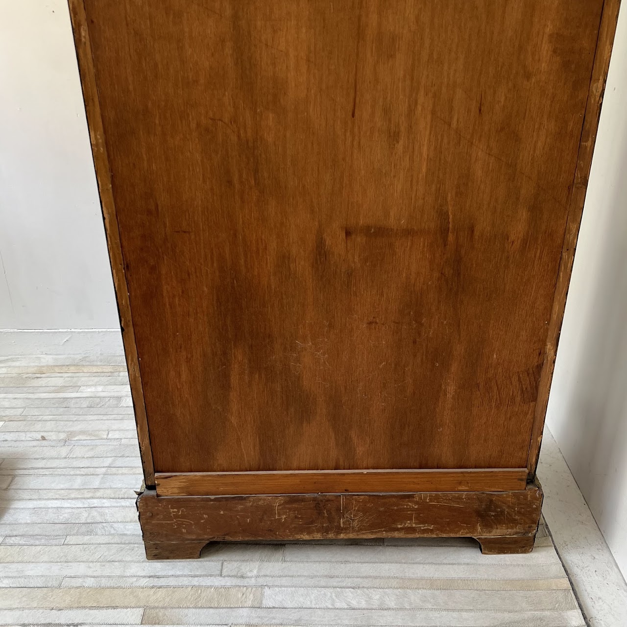 Early 20th C. French Chinoiserie Ormolu Mounted Brass Inlaid Lacquered Display Cabinet