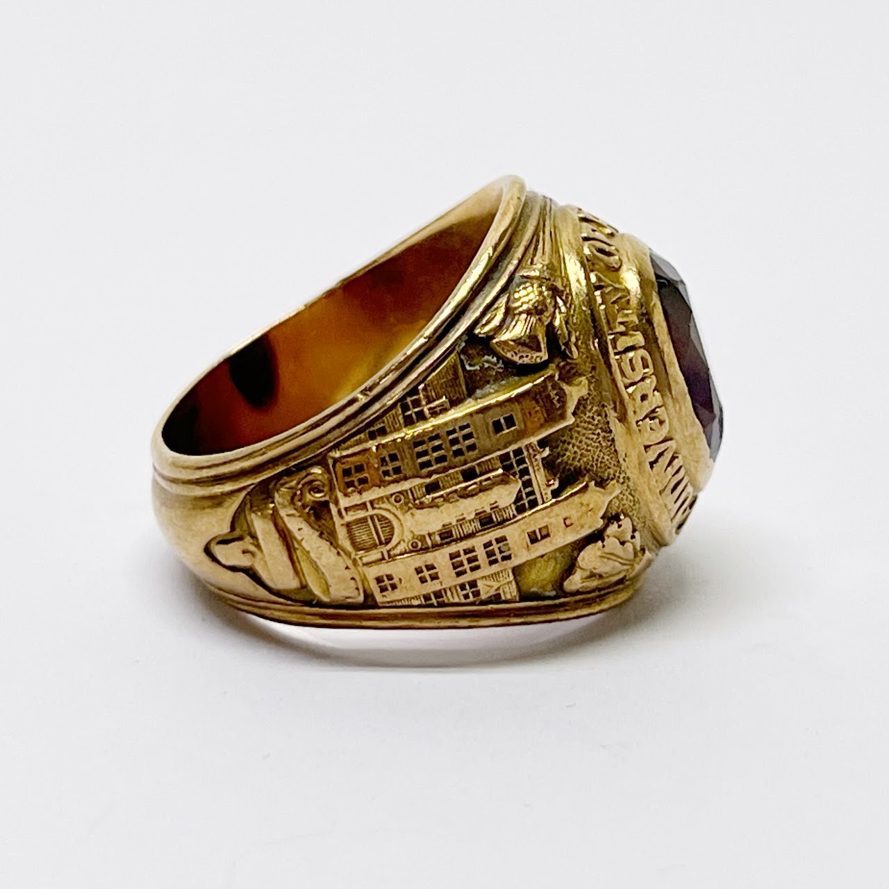 10K Gold and Garnet University of Pennsylvania Class Ring