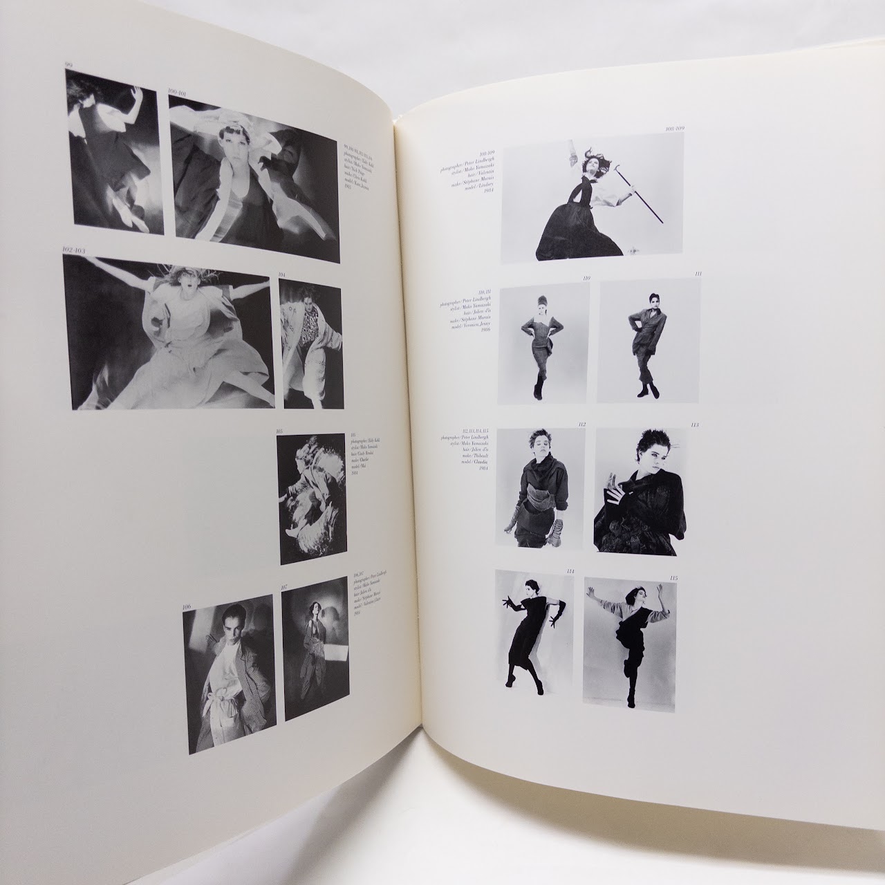 COMME des GARCONS Fashion Monograph