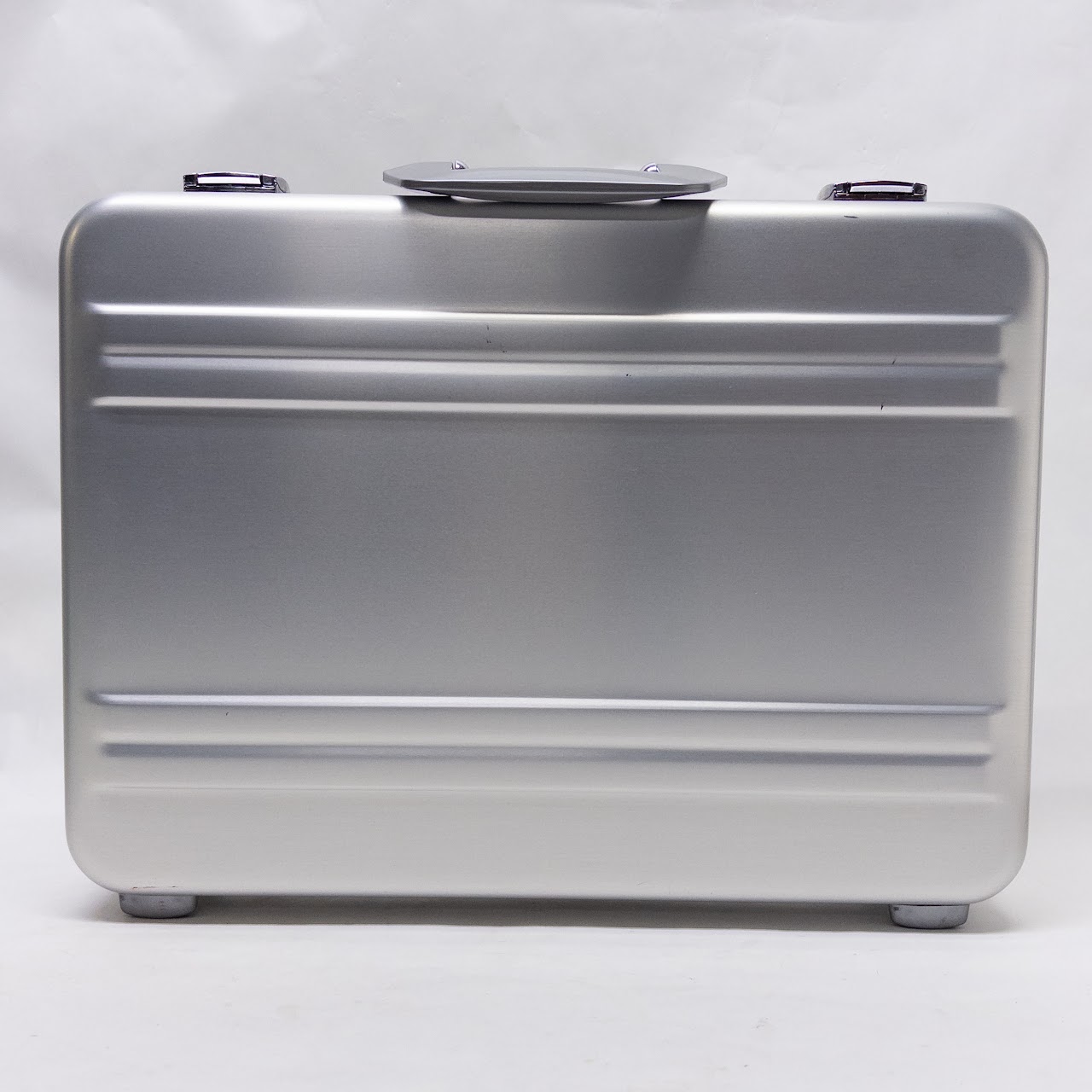 Elite by Zero Classic Aluminum Briefcase