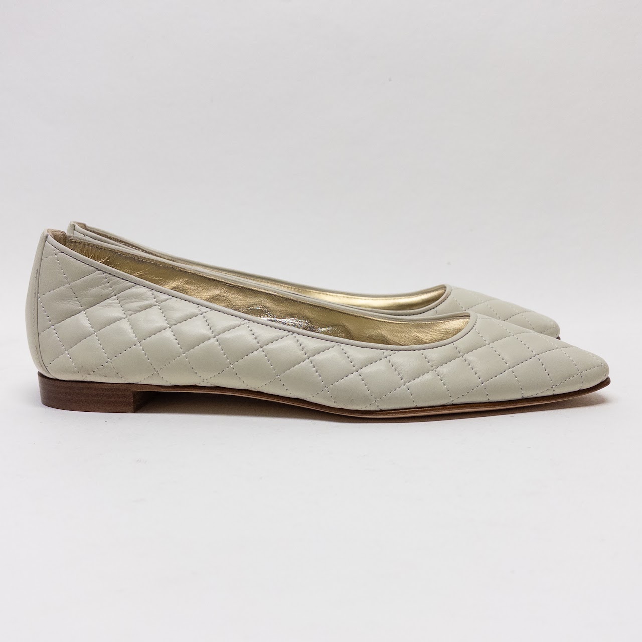 Manolo Blahnik New Giungla Quilted Ballet Flats