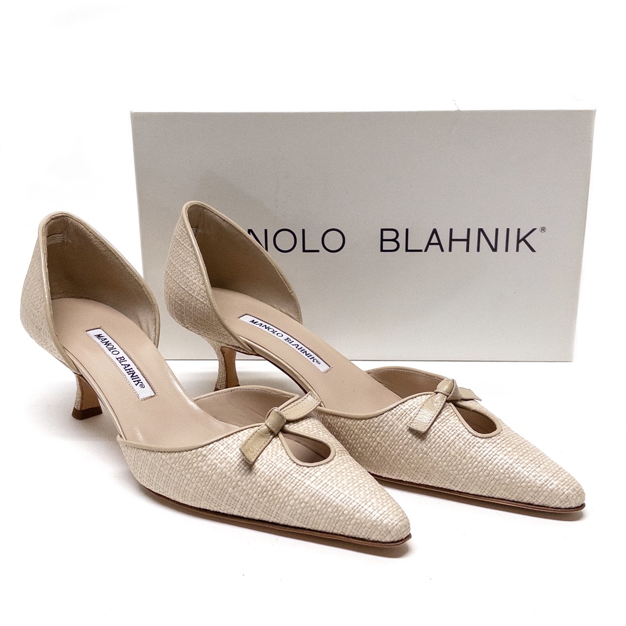 Manolo Blahnik New Ovedo Raffia Kitten Heels