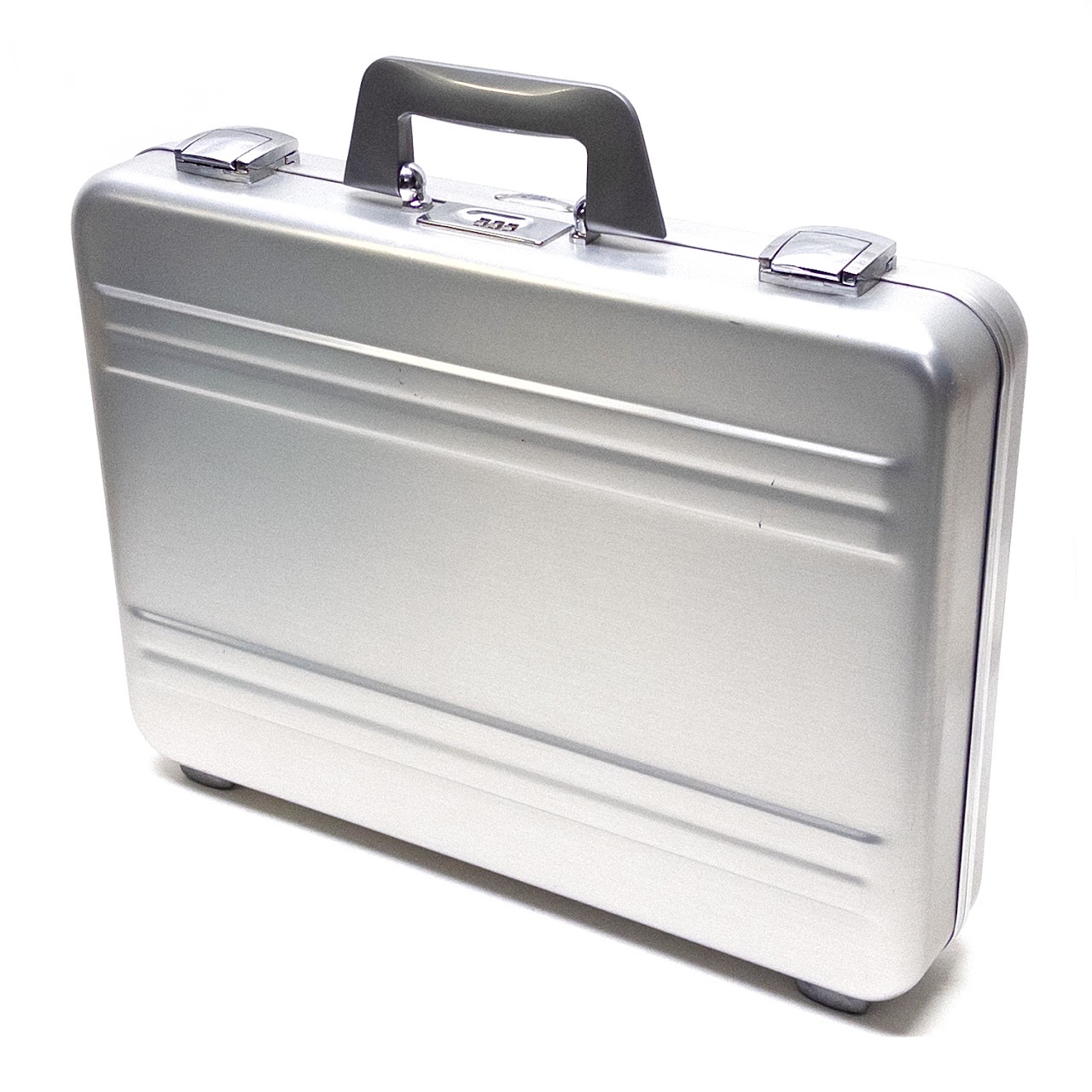 Elite by Zero Classic Aluminum Briefcase